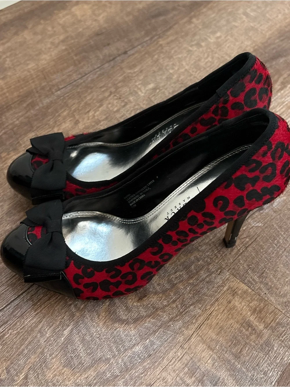 White House Black Market Red Leopard Print Pointed-Toe Pumps with Black Bow